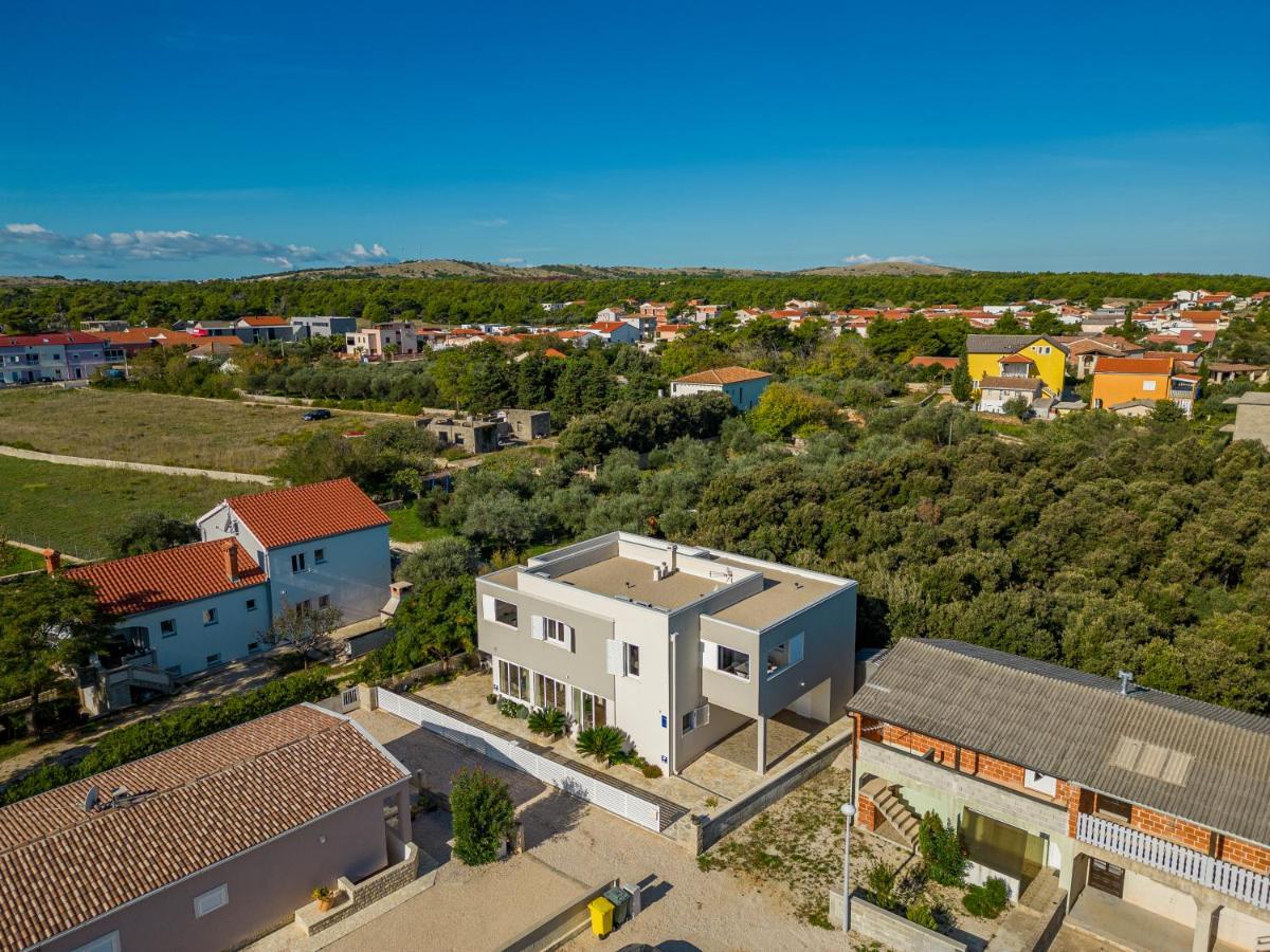 Hibiskus App1 Apartment Vir Bagian luar foto